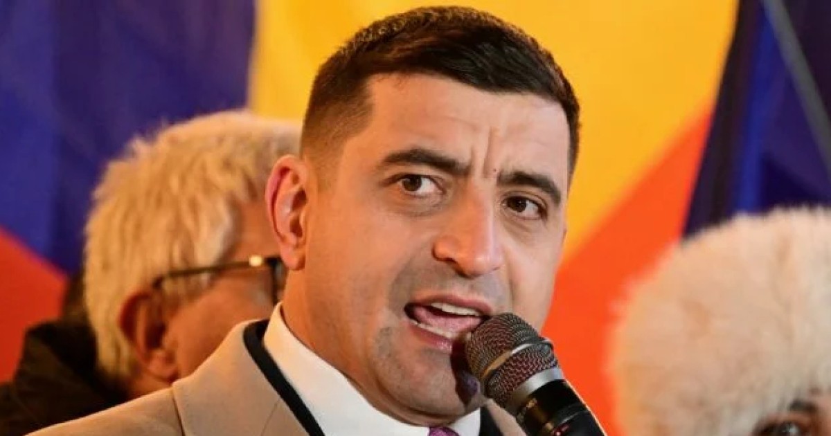 лідер президентських виборів Румунії Сіміон не хоче допомагати Україні