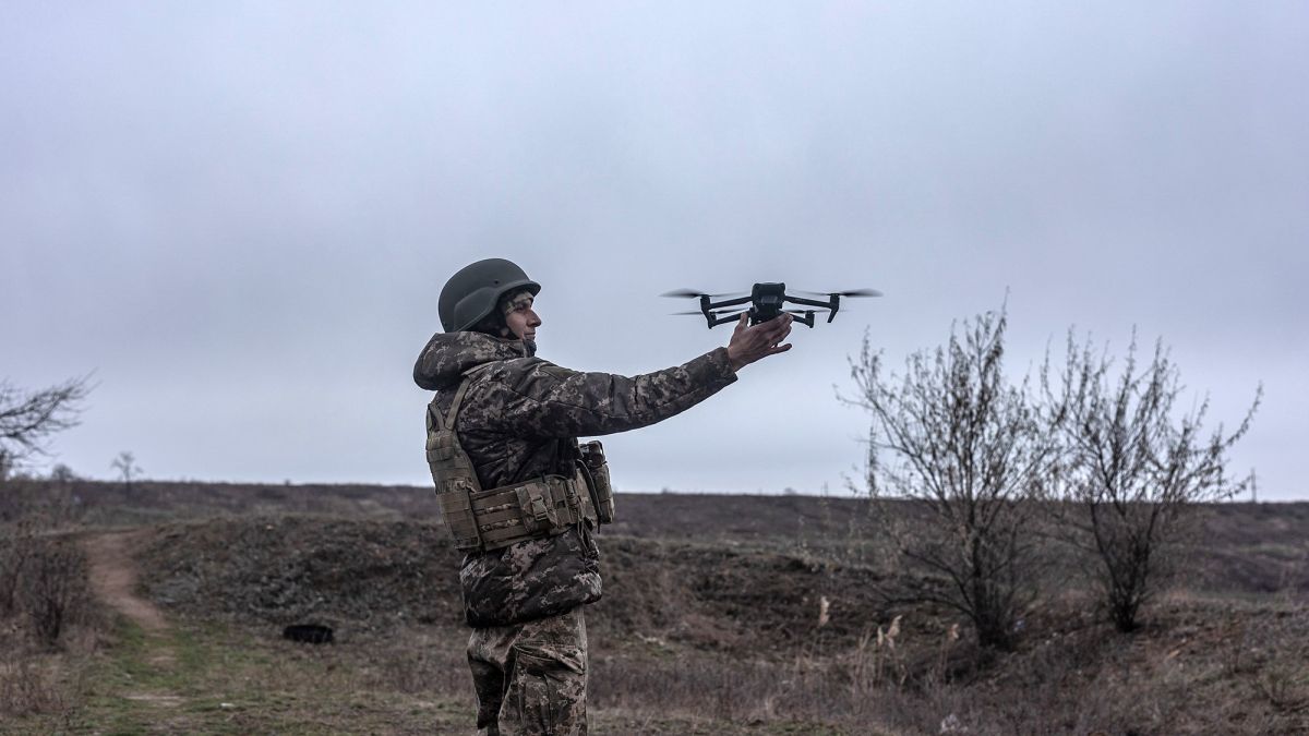 Не мільйони дронів, а реалії фронту: Пехньо розкриває, чому росіяни просуваються