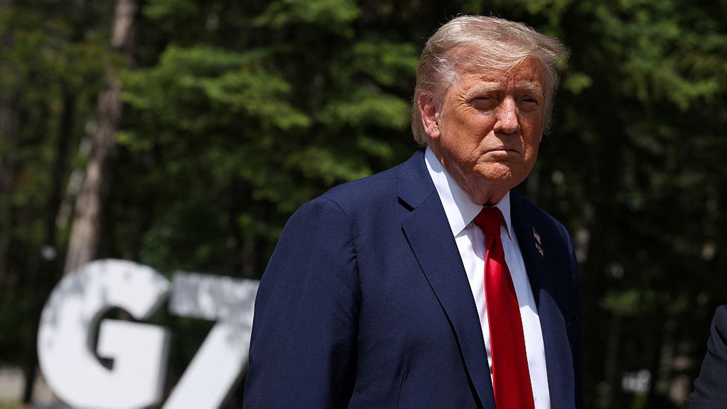 Трамп відклав санкції, чекаючи на прорив в Україні