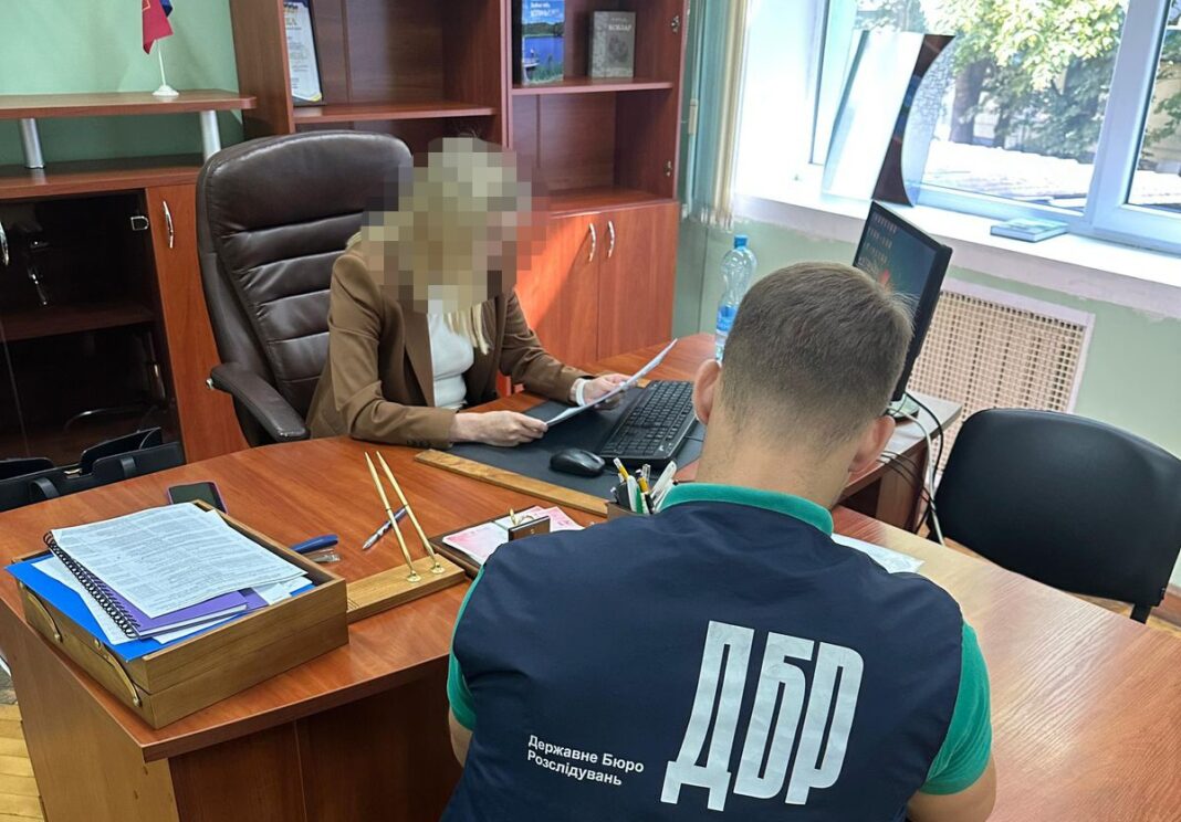 Топчиновниця Держгеокадастру привласнила заповідні землі
