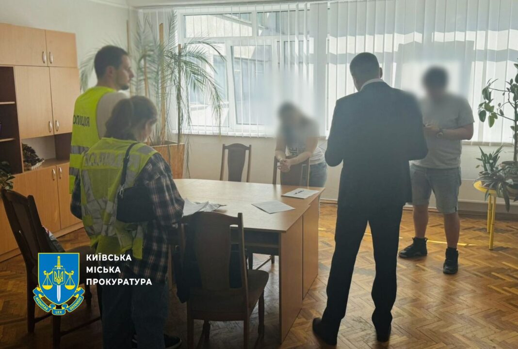 Корупція в освіті: Директорка і бухгалтерка ліцею «вивели» 10 мільйонів гривень, призначених для учнів