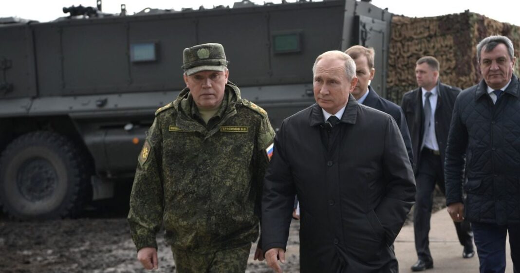 Герасимов у країні чудес: Російський генерал побачив «наступ на всіх фронтах», але Україна бачить лише полонених