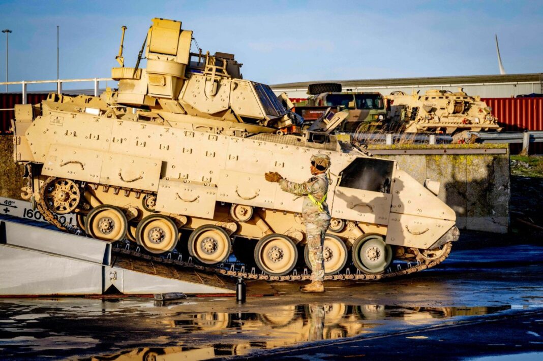 ЄС готує «військовий Шенген»: Нова система прискорить перекидання військ та техніки