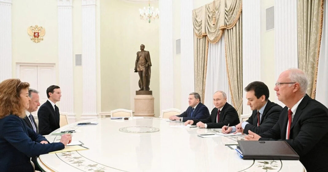 4 години перемовин: Путін і неофіційні посланці Трампа домовилися не розголошувати деталі. Про що мовчатимуть Білий дім і Кремль?