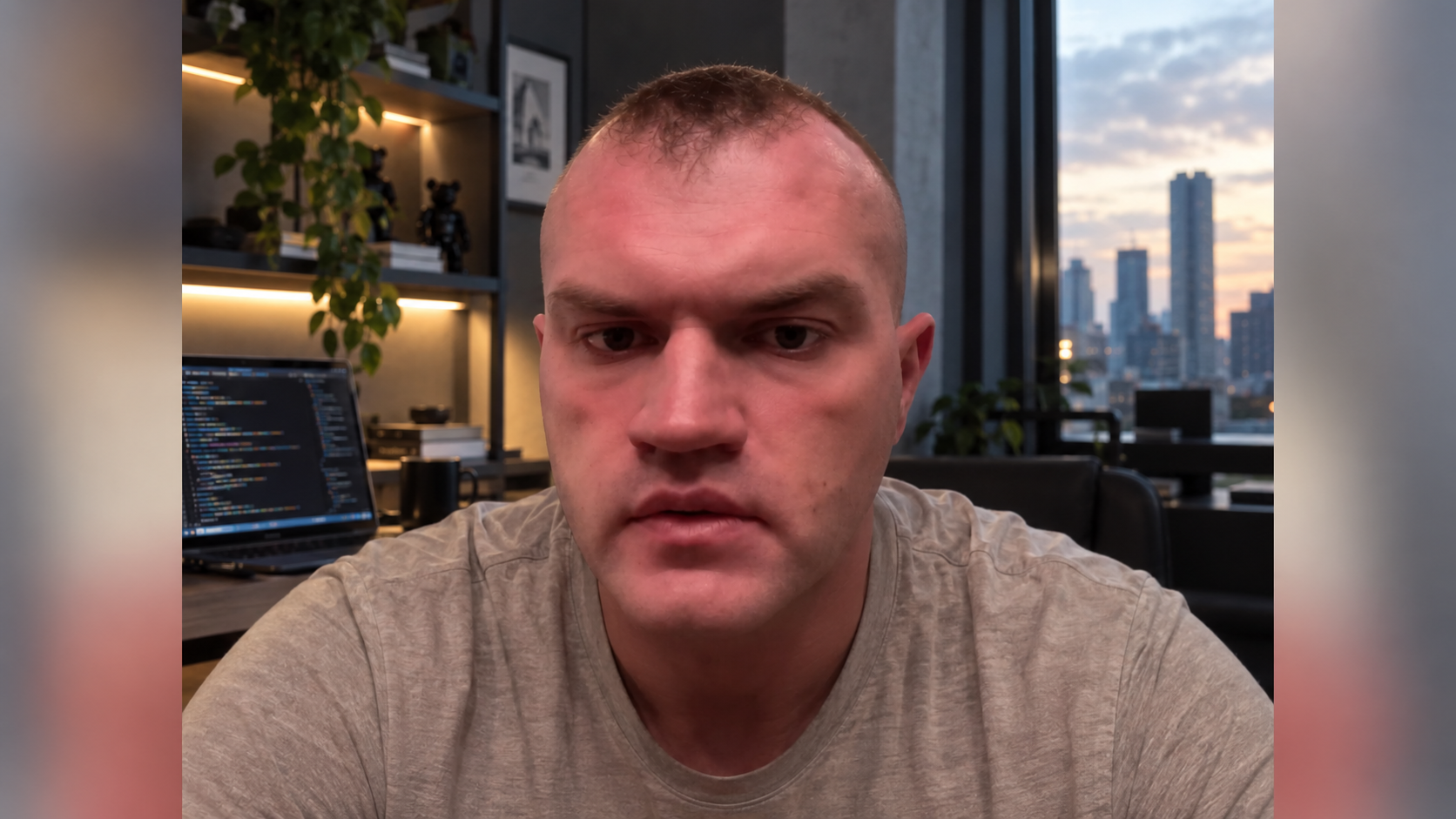 Никита Кузнецов — про зв'язки між сервісами, тайм-аути та повторні запити, які можуть перетворити локальний збій на системну аварію.